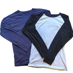 Two 1775 Basic Tees, Navy & Gray Raglan Long Sleeve Shirts, Men's Small Set